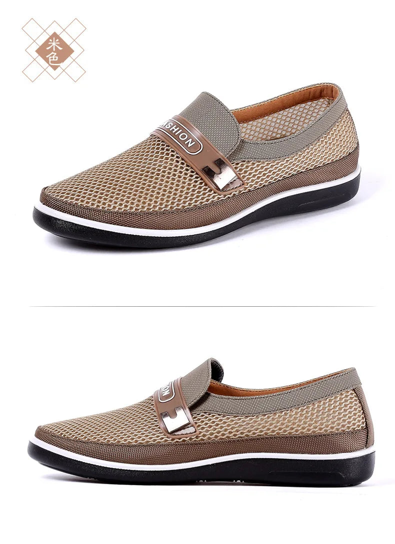 Nuevos zapatos de verano de malla transpirable para hombre, ligeros, planos, informales, de diseño a la moda, mocasines para hombre en color beige