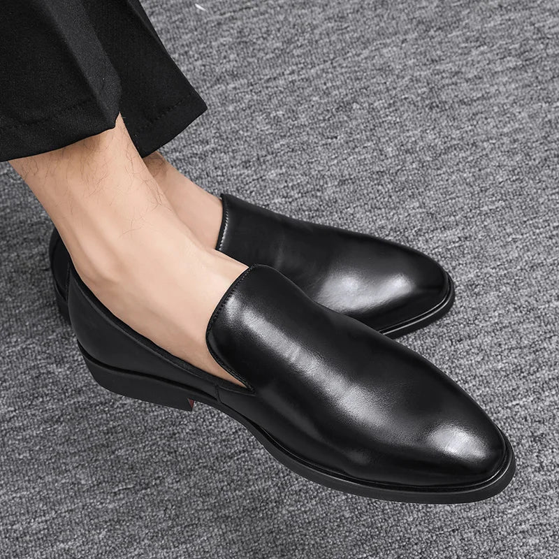 Zapatos formales de cuero sin cordones para hombre, mocasines casuales, zapatos de boda negros, elegantes zapatos Oxford de punta puntiaguda para oficina