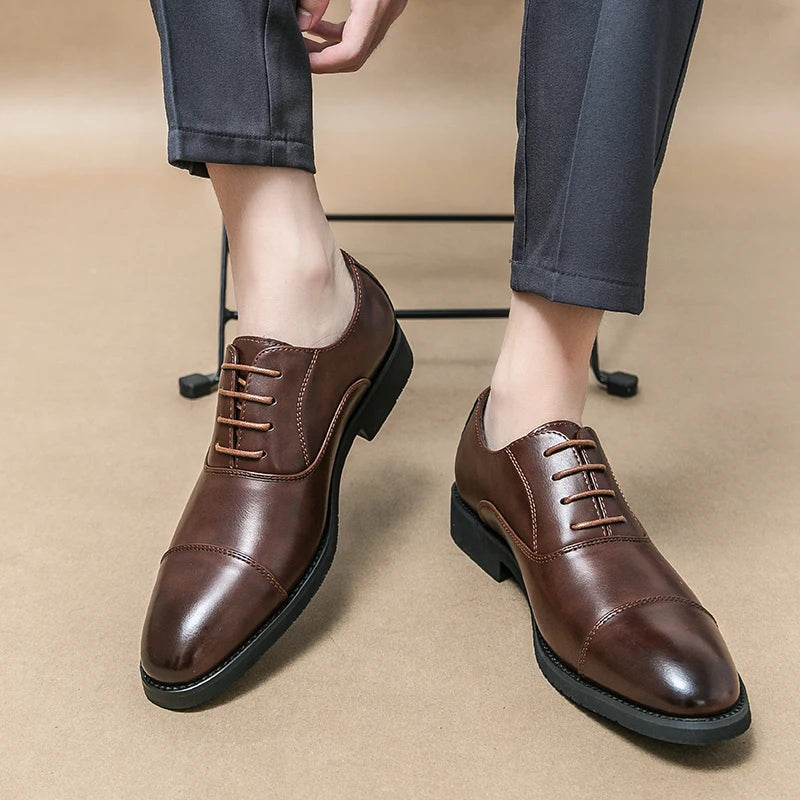 New Luxury Brand Men Leather Dress Shoes Comfortable Pointed Toe Men's Formal Shoes Black Casual Wedding Shoes