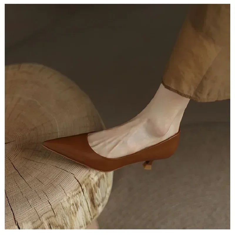 Zapatos de tacón alto de lujo para mujer, sandalias de tacón medio de aguja, para fiesta y oficina, elegantes, marrones, con tacón pequeño, sexis, 2019
