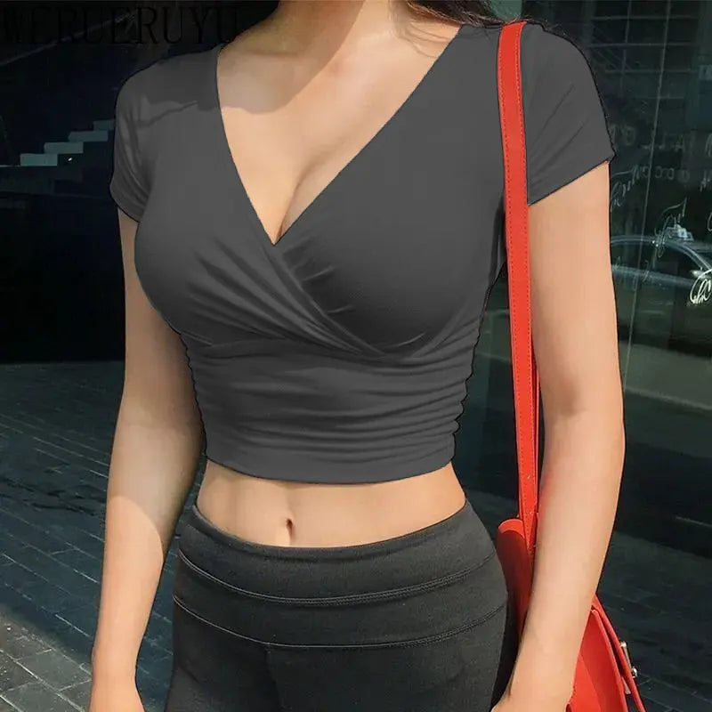 Nova camiseta preta sexy de verão com decote em V, manga curta, top curto Y2K, roupas femininas, moda urbana, coreana, espartilho, tops, camisetas 2023