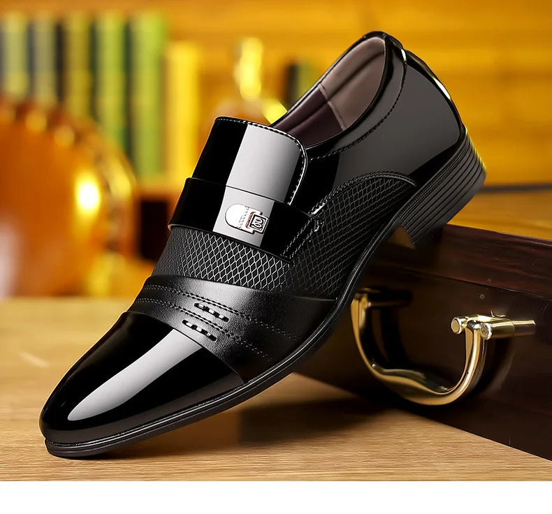 Zapatos Oxford de lujo para hombre, zapatos de boda lacados, zapatos de vestir de punta puntiaguda para hombre, zapatos de negocios clásicos de cuero para hombre, talla grande 38-48
