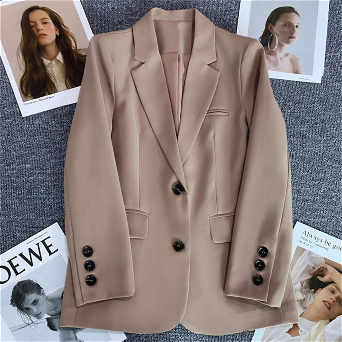Jaqueta feminina nova na moda coreana, terno pequeno, blusa marrom, casaco, roupas soltas, retas, temperamento fino, blazer para mulheres chique