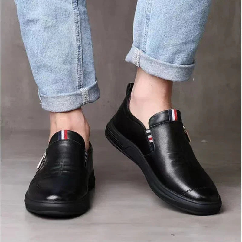 Zapatos casuales de piel sintética para hombre, mocasines de marca de moda, zapatillas de negocios con cremallera, mocasines cómodos, zapatillas deportivas para hombre