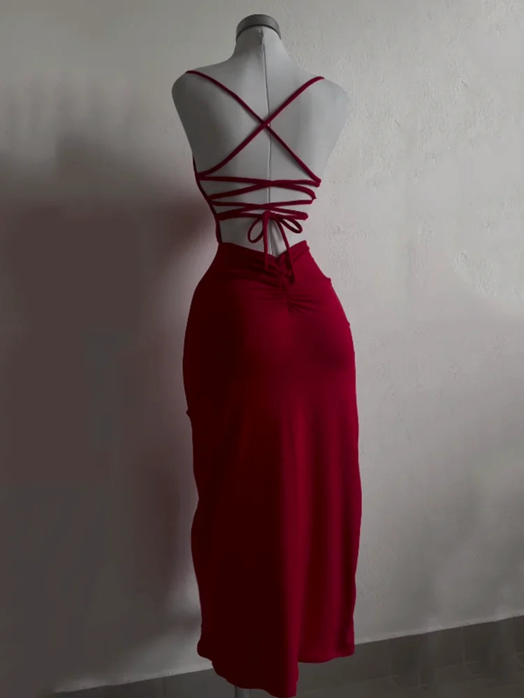 Vestido nuevo explosivo de verano 2024, vestido de alta sensibilidad con tirantes tipo halter y bolso Spice Girl a la cadera.