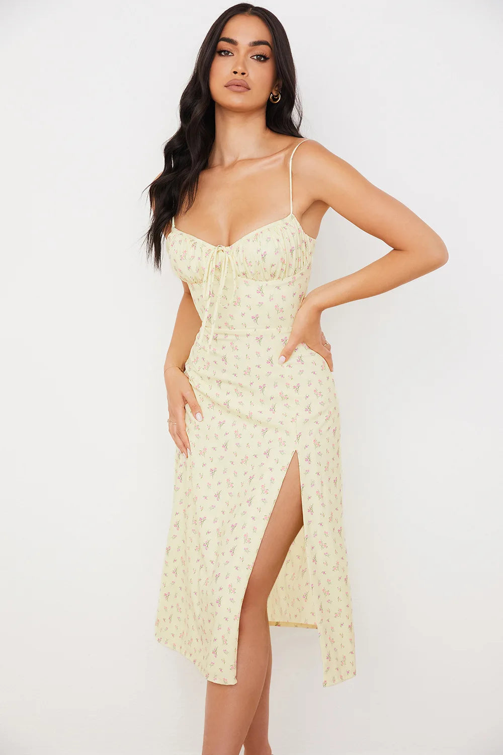 Vestido largo ajustado con estampado floral elegante para mujer, ropa de calle para vacaciones en la playa, verano 2024, artículos al por mayor para negocios.