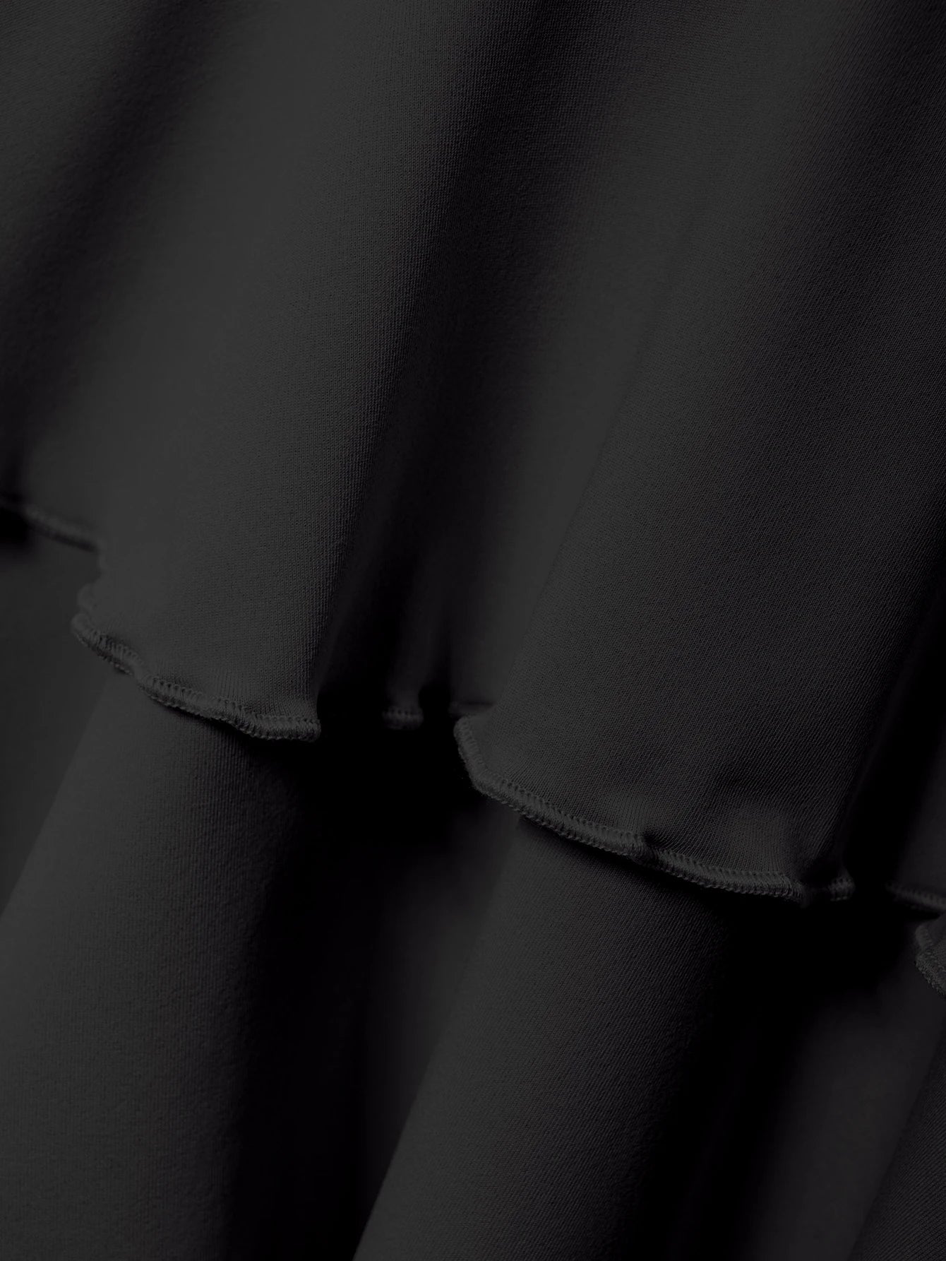New solid color skirt women's 2025 summer fashion versatile high waist slim fit elastic waist short skirt products in stock