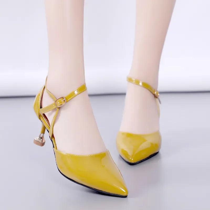 Zapatos de tacón alto para mujer, ligeros, amarillos, punta abierta, cómodos, primavera-verano, elegantes sandalias negras para casa y playa E1105
