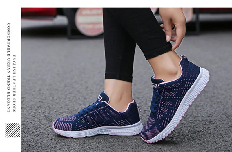Zapatos casuales de mujer, zapatillas planas de malla transpirables a la moda para caminar, zapatillas de deporte para mujer 2021, zapatos vulcanizados para gimnasio, calzado blanco para mujer