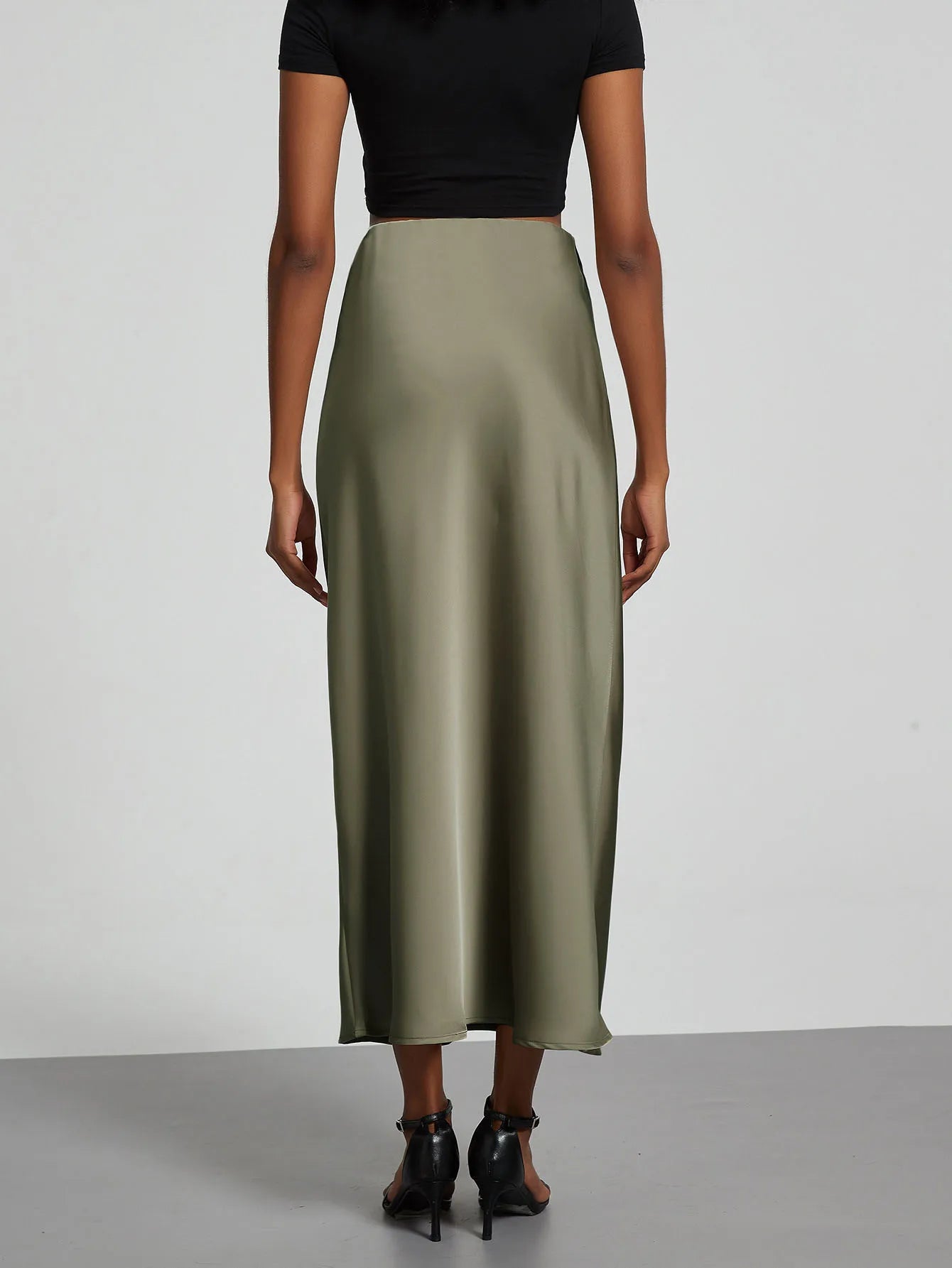 Falda larga de satén de moda para fiesta, cintura alta, color liso, informal, básica, de cola de pez, atuendo elegante de verano para mujer 2025