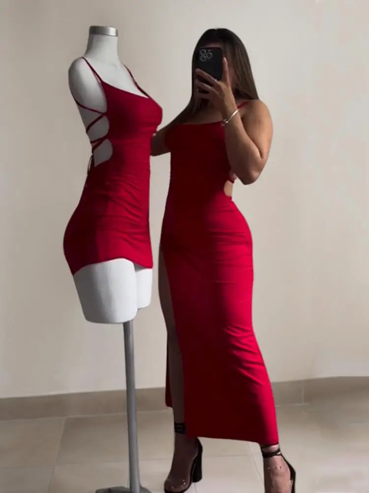 Vestido nuevo explosivo de verano 2024, vestido de alta sensibilidad con tirantes tipo halter y bolso Spice Girl a la cadera.
