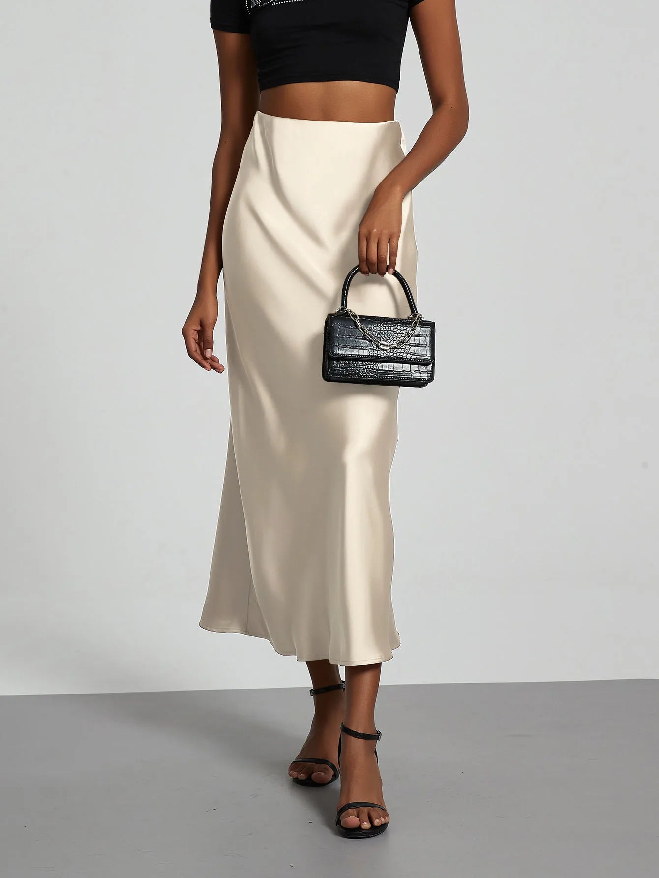 Falda larga de satén de moda para fiesta, cintura alta, color liso, informal, básica, de cola de pez, atuendo elegante de verano para mujer 2025