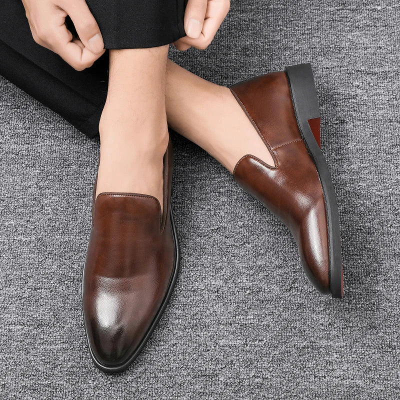 Zapatos formales de cuero sin cordones para hombre, mocasines casuales, zapatos de boda negros, elegantes zapatos Oxford de punta puntiaguda para oficina